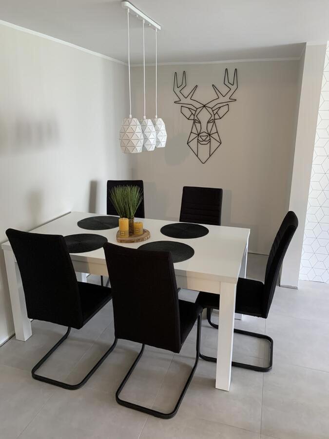 Apartament Mierzyn Miedzychod Eksteriør billede