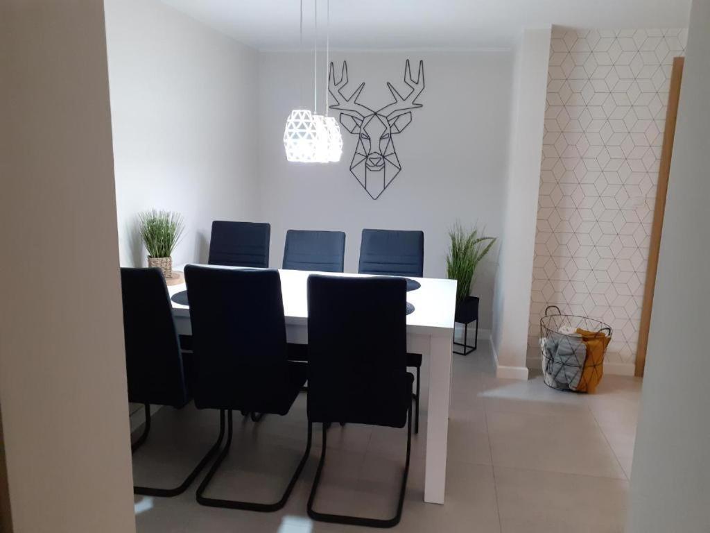 Apartament Mierzyn Miedzychod Eksteriør billede